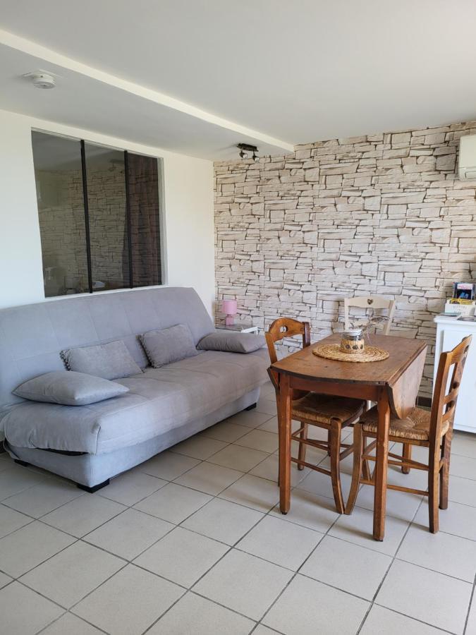 Chambre d hôtes AU CŒUR DES OLIVIERS Marselha Exterior foto